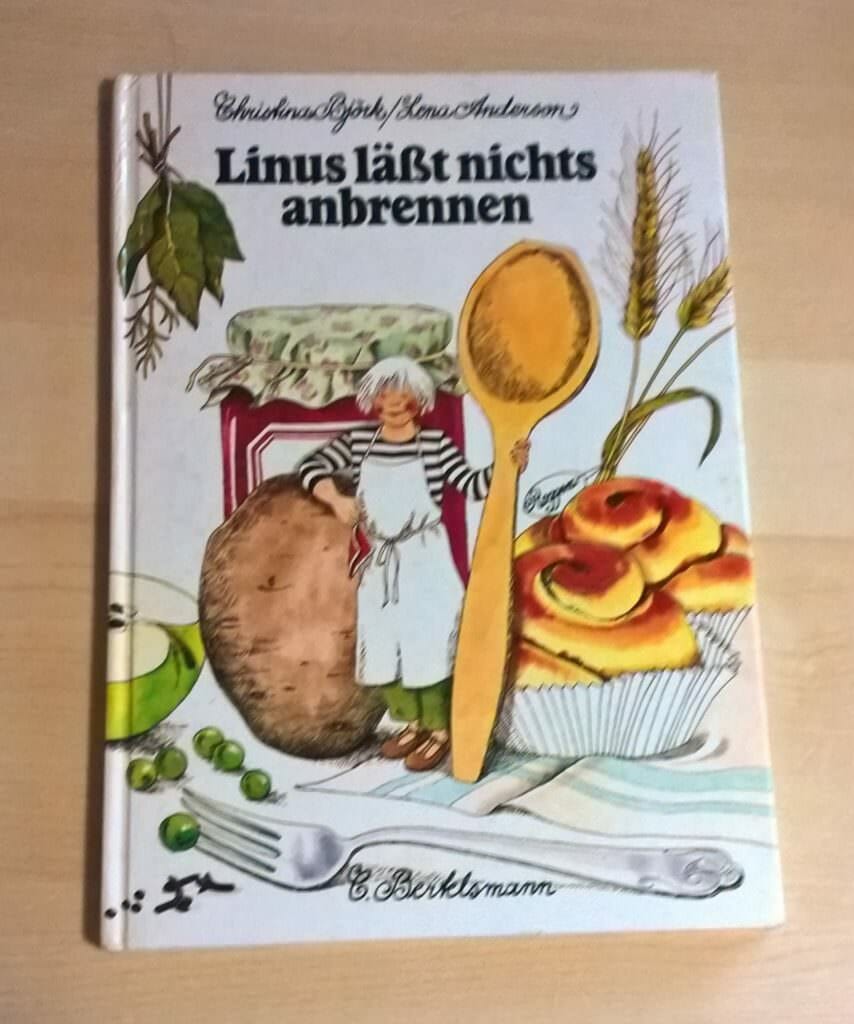 Das Titelbild des Kochbuchs "Linus lässt nichts anbrennen"